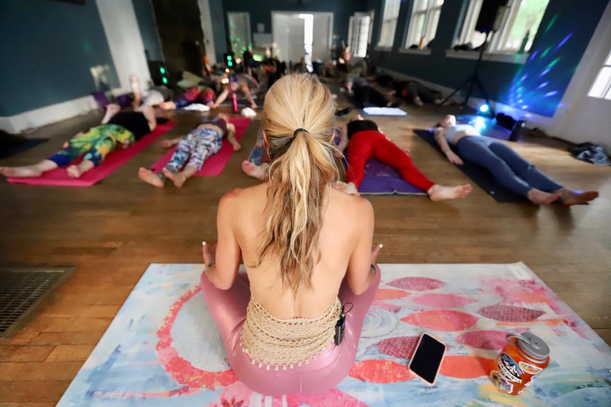 Yoga Meditation & Breathwork, Coaching By Nic
